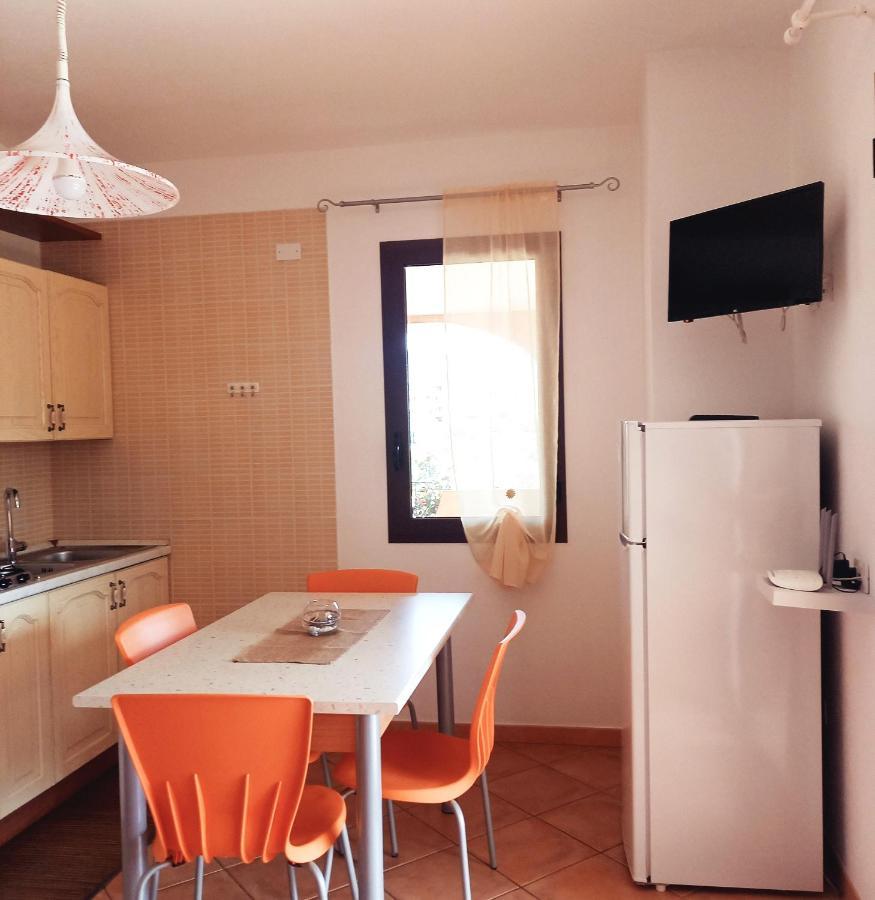 Appartamenti Il Glicine Villasimius Exterior photo